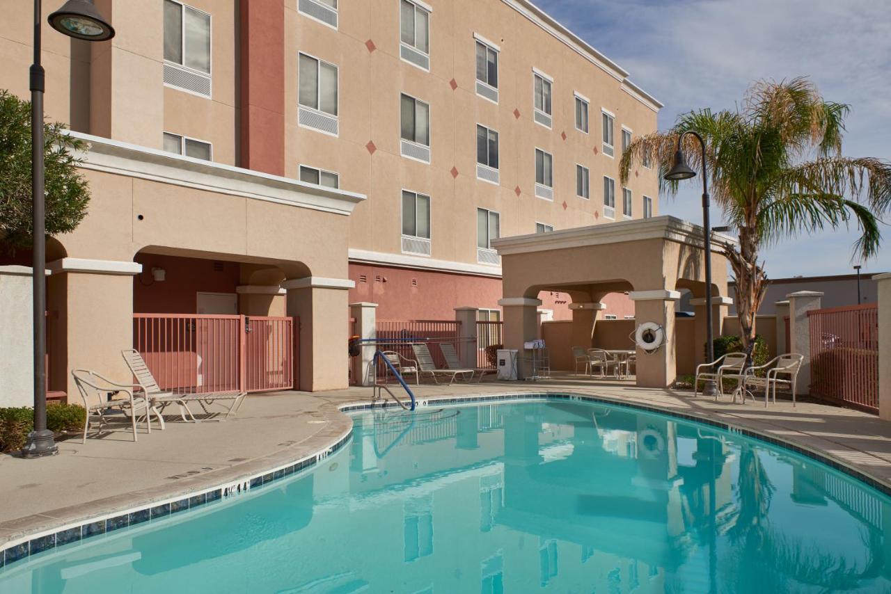 Hampton Inn & Suites Phoenix-Surprise Esterno foto